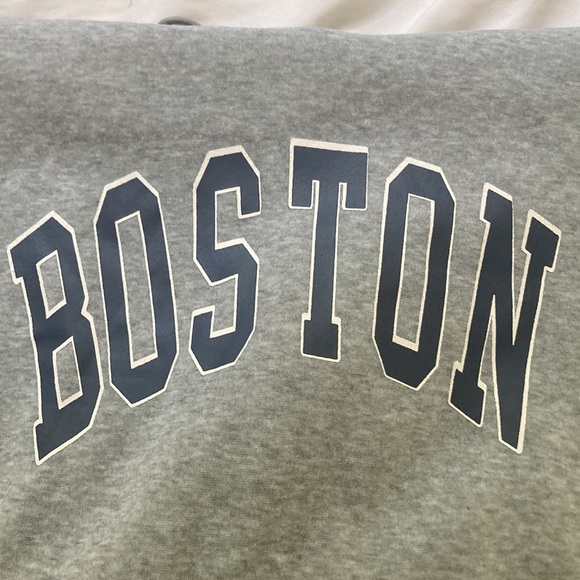 Boston Hoodie, size L (US 8/10), it’s a grey and blue color - Picture 4 of 5